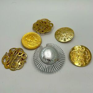 6 vintage scarf clips